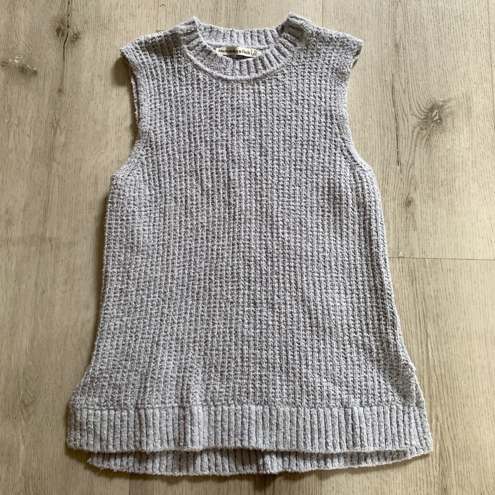 Abercrombie & Fitch XS Lavender Chenille Waffle Knit Sleeveless Sweater Vest